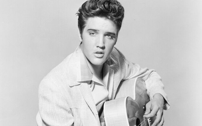 Elvis Presley kimdir