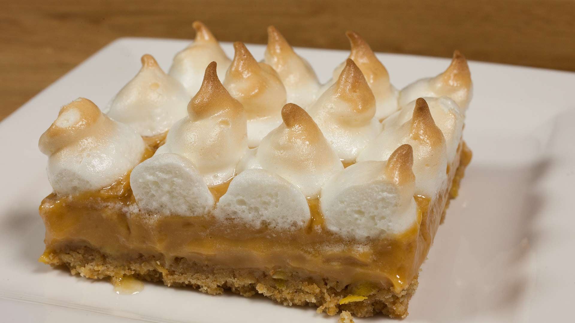 Limon Kremalı Pasta