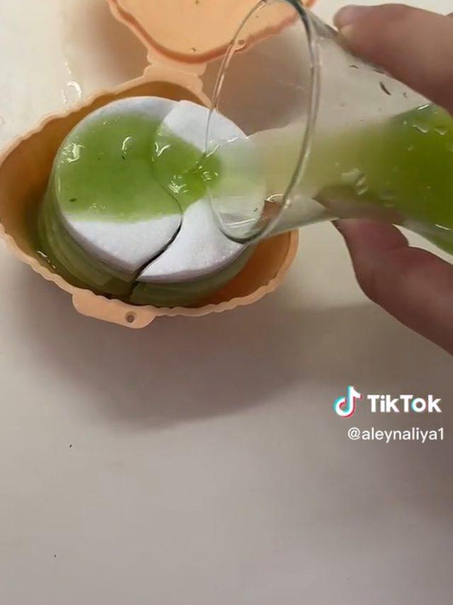 Düzenli kullanınca göz altı morluklarını ve şişliklerini yok ediyor! TikTok'ta trend olan tek malzemeli göz altı maskesi tarifi